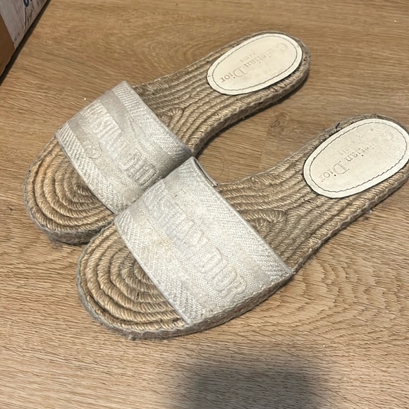 Christian Dior White sandals - Picture 2 of 4